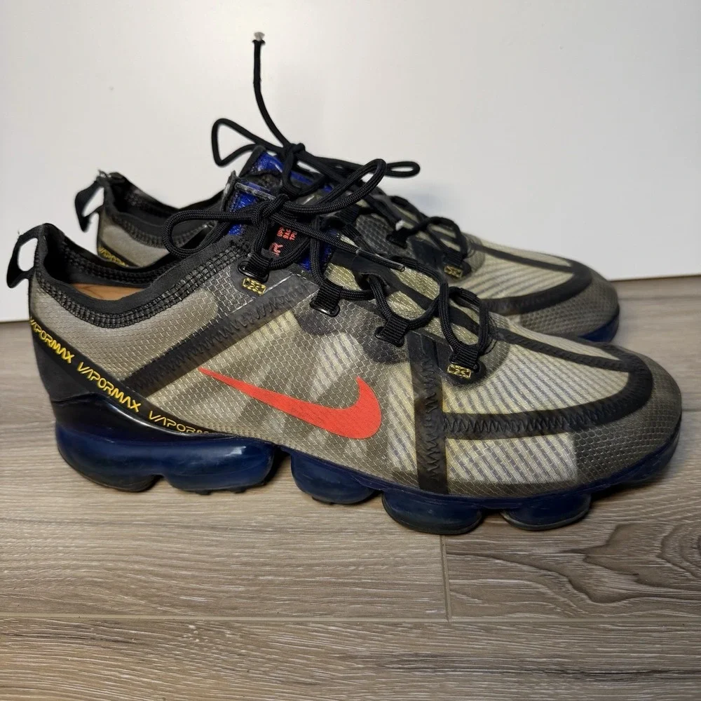 Nike Air Vapormax 2019 Black Hyper Blue Crimson  AR6631-008 Men Size 10.5
